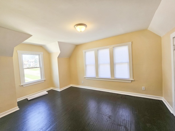 1904 Andrews, ROCKFORD, Illinois 61101, 2 Bedrooms Bedrooms, ,1 BathroomBathrooms,House,For Sale,Andrews,202602195