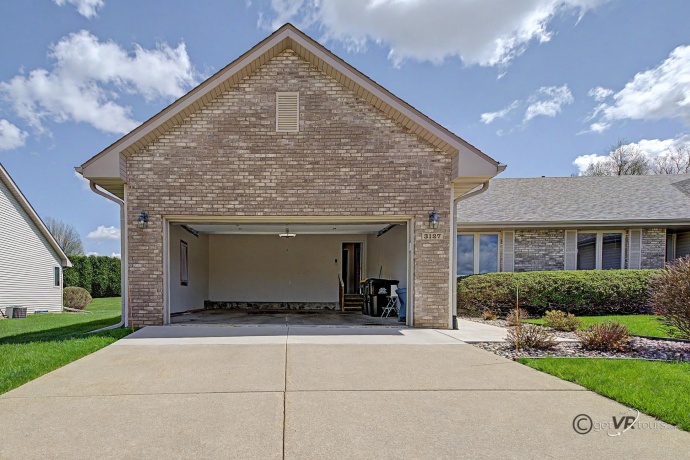 3127 Sandy Pointe, FREEPORT, Illinois 61032, 2 Bedrooms Bedrooms, ,2 BathroomsBathrooms,Condominium,For Sale,Sandy Pointe,202602196