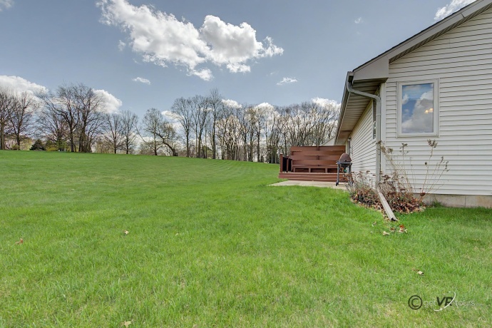 3127 Sandy Pointe, FREEPORT, Illinois 61032, 2 Bedrooms Bedrooms, ,2 BathroomsBathrooms,Condominium,For Sale,Sandy Pointe,202602196