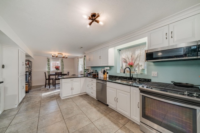 7265 Bergstrom, ROCKFORD, Illinois 61103, 3 Bedrooms Bedrooms, ,2 BathroomsBathrooms,House,For Sale,Bergstrom,202602198