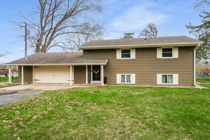 7265 Bergstrom, ROCKFORD, Illinois 61103, 3 Bedrooms Bedrooms, ,2 BathroomsBathrooms,House,For Sale,Bergstrom,202602198