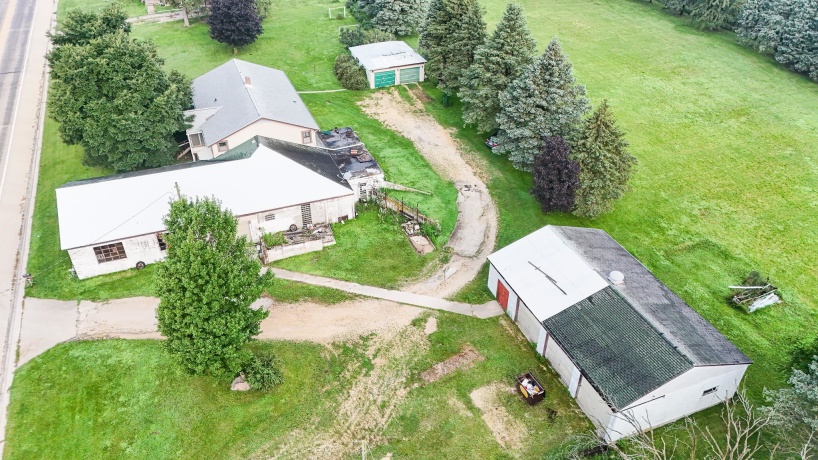 7916 Pines, POLO, Illinois 61064, 2 Bedrooms Bedrooms, ,1 BathroomBathrooms,House,For Sale,Pines,202602199