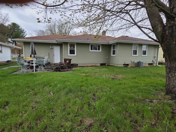 1427 Blackhawk, FREEPORT, Illinois 61032, 3 Bedrooms Bedrooms, ,1 BathroomBathrooms,House,For Sale,Blackhawk,202602200