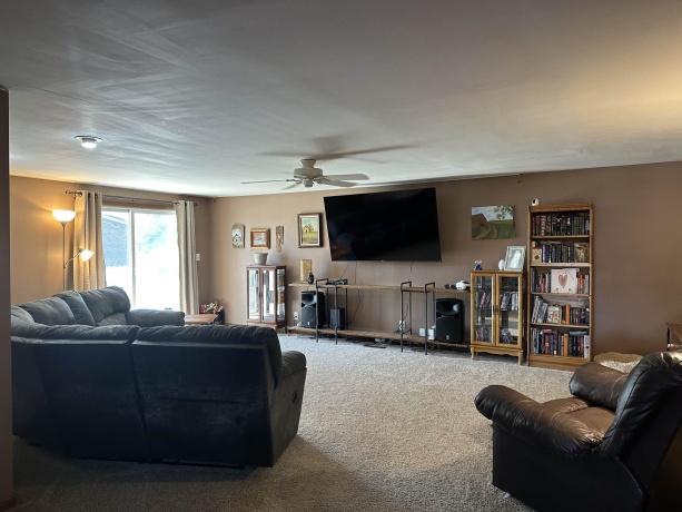 208 COLLEGE, MOUNT CARROLL, Illinois 61053, 3 Bedrooms Bedrooms, ,1 BathroomBathrooms,House,For Sale,COLLEGE,202602201