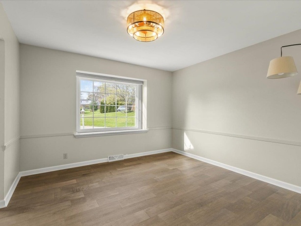 2509 Driftwood, ROCKFORD, Illinois 61107, 5 Bedrooms Bedrooms, ,2 BathroomsBathrooms,House,For Sale,Driftwood,202602202