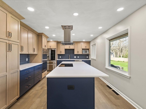 2509 Driftwood, ROCKFORD, Illinois 61107, 5 Bedrooms Bedrooms, ,2 BathroomsBathrooms,House,For Sale,Driftwood,202602202