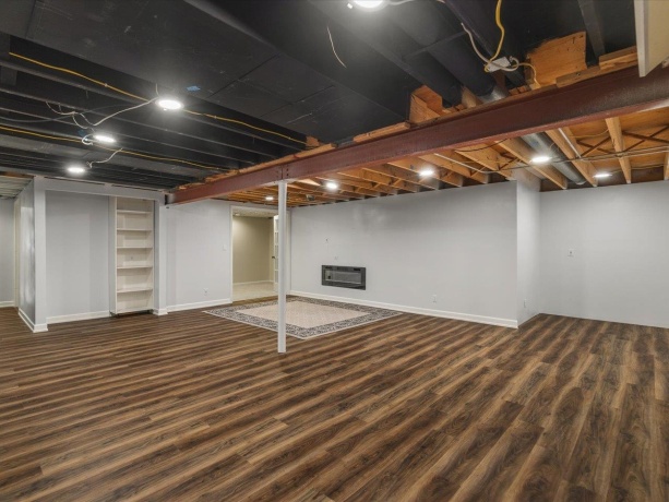 2509 Driftwood, ROCKFORD, Illinois 61107, 5 Bedrooms Bedrooms, ,2 BathroomsBathrooms,House,For Sale,Driftwood,202602202