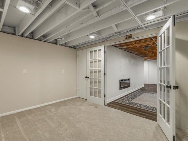 2509 Driftwood, ROCKFORD, Illinois 61107, 5 Bedrooms Bedrooms, ,2 BathroomsBathrooms,House,For Sale,Driftwood,202602202