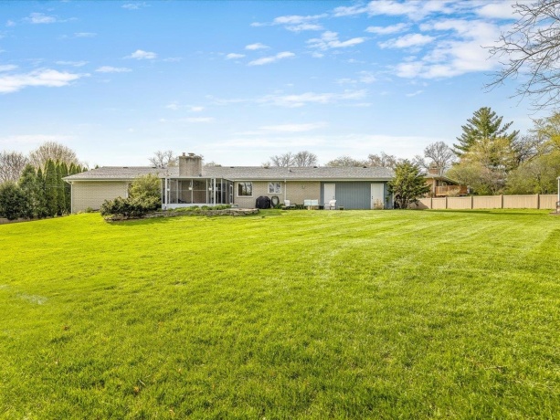 2509 Driftwood, ROCKFORD, Illinois 61107, 5 Bedrooms Bedrooms, ,2 BathroomsBathrooms,House,For Sale,Driftwood,202602202