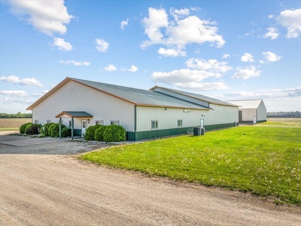 11635 Wange, CAPRON, Illinois 61012, ,1 BathroomBathrooms,Agriculture,For Sale,Wange,202600363