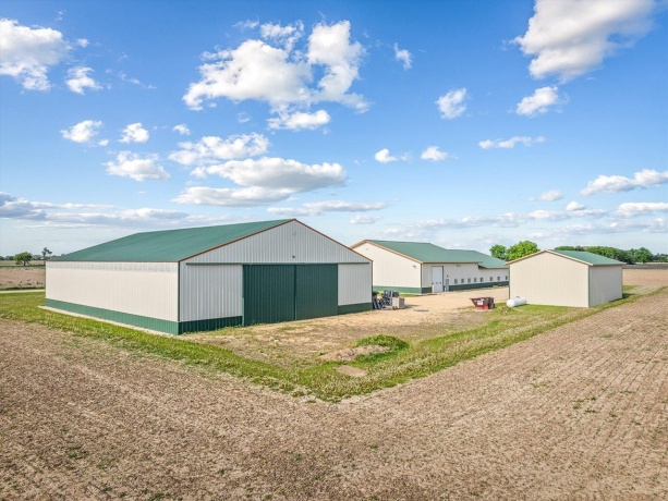 11635 Wange, CAPRON, Illinois 61012, ,1 BathroomBathrooms,Agriculture,For Sale,Wange,202600363