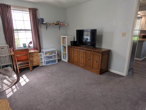 1437 Walnut, FREEPORT, Illinois 61032, 3 Bedrooms Bedrooms, ,1 BathroomBathrooms,House,For Sale,Walnut,202602203