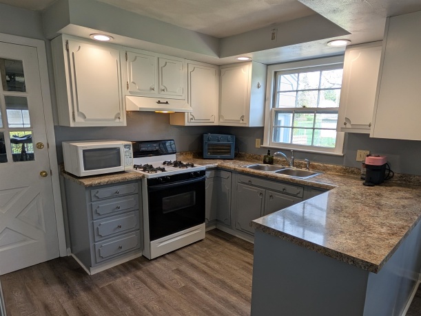 1437 Walnut, FREEPORT, Illinois 61032, 3 Bedrooms Bedrooms, ,1 BathroomBathrooms,House,For Sale,Walnut,202602203