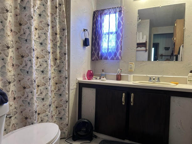 309 Lindenwood, BELVIDERE, Illinois 61008, 2 Bedrooms Bedrooms, ,1 BathroomBathrooms,House,For Sale,Lindenwood,202602205