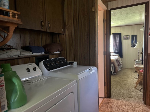 309 Lindenwood, BELVIDERE, Illinois 61008, 2 Bedrooms Bedrooms, ,1 BathroomBathrooms,House,For Sale,Lindenwood,202602205