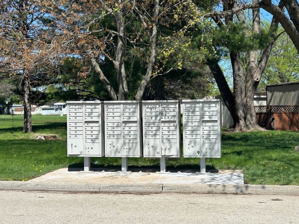 309 Lindenwood, BELVIDERE, Illinois 61008, 2 Bedrooms Bedrooms, ,1 BathroomBathrooms,House,For Sale,Lindenwood,202602205