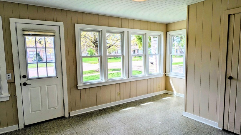 210 7th, OREGON, Illinois 61061, 3 Bedrooms Bedrooms, ,1 BathroomBathrooms,House,For Sale,7th,202602206