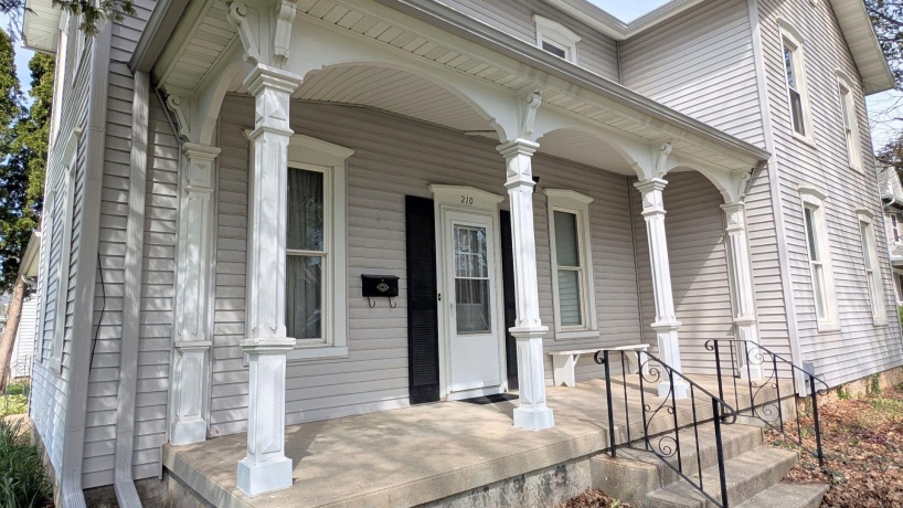 210 7th, OREGON, Illinois 61061, 3 Bedrooms Bedrooms, ,1 BathroomBathrooms,House,For Sale,7th,202602206