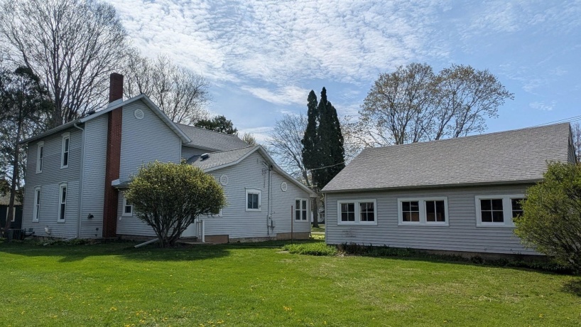 210 7th, OREGON, Illinois 61061, 3 Bedrooms Bedrooms, ,1 BathroomBathrooms,House,For Sale,7th,202602206