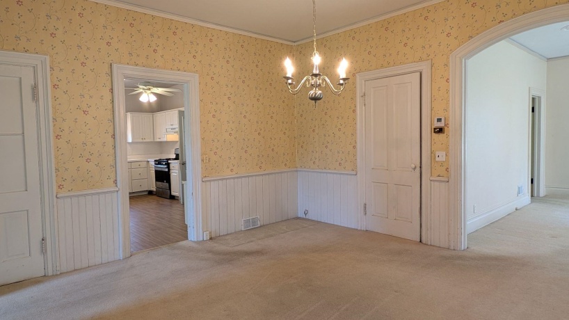 210 7th, OREGON, Illinois 61061, 3 Bedrooms Bedrooms, ,1 BathroomBathrooms,House,For Sale,7th,202602206