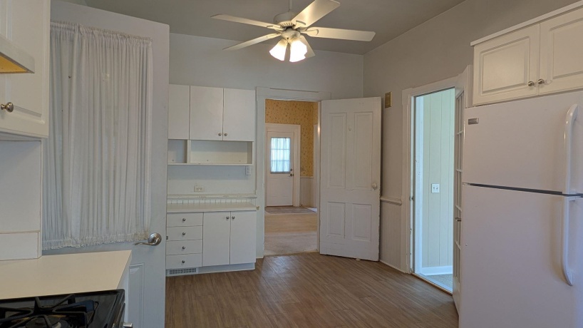 210 7th, OREGON, Illinois 61061, 3 Bedrooms Bedrooms, ,1 BathroomBathrooms,House,For Sale,7th,202602206