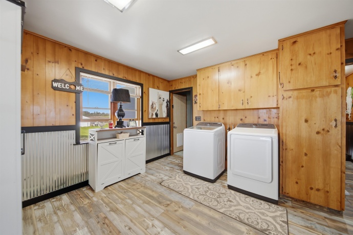 17870 Clover, MORRISON, Illinois 61270, 4 Bedrooms Bedrooms, ,2 BathroomsBathrooms,House,For Sale,Clover,202602208