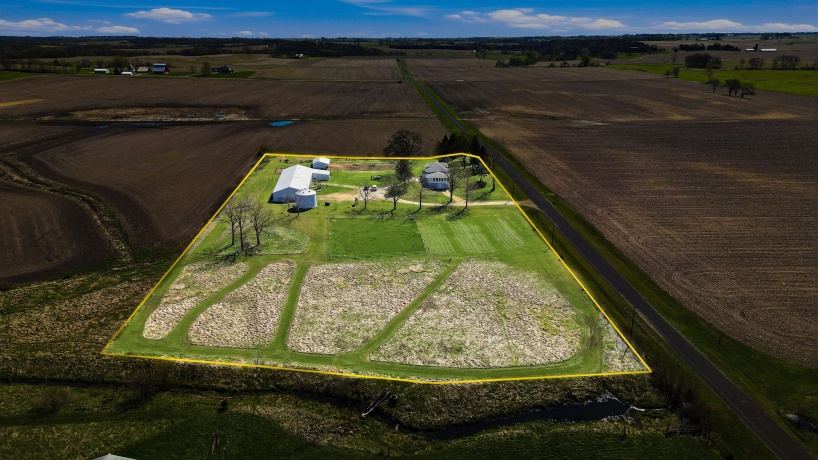 17870 Clover, MORRISON, Illinois 61270, 4 Bedrooms Bedrooms, ,2 BathroomsBathrooms,House,For Sale,Clover,202602208