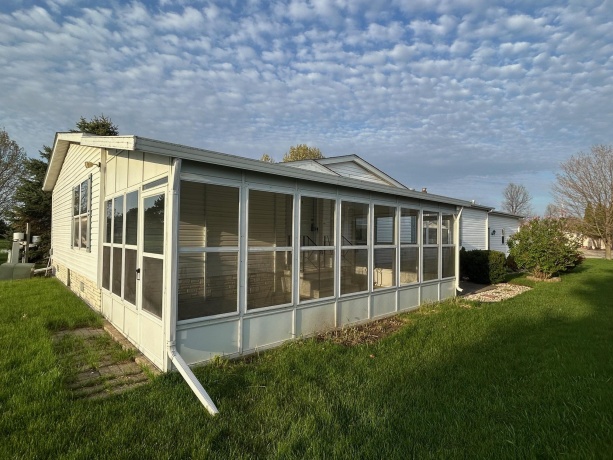 2250 Sunrise, BELVIDERE, Illinois 61008, 3 Bedrooms Bedrooms, ,2 BathroomsBathrooms,House,For Sale,Sunrise,202602209