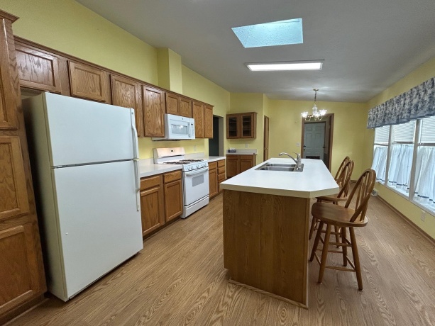 2250 Sunrise, BELVIDERE, Illinois 61008, 3 Bedrooms Bedrooms, ,2 BathroomsBathrooms,House,For Sale,Sunrise,202602209