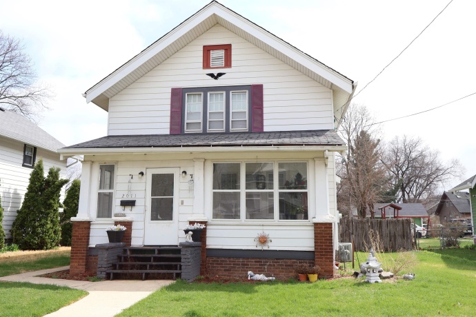 2011 Latham, ROCKFORD, Illinois 61103, 3 Bedrooms Bedrooms, ,1 BathroomBathrooms,House,For Sale,Latham,202602211