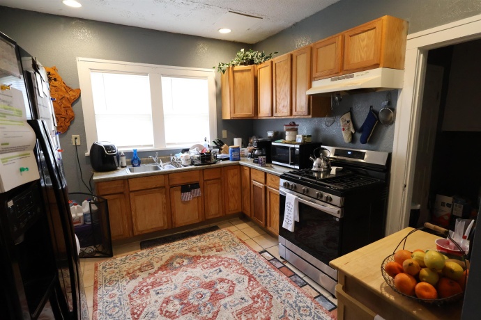 2011 Latham, ROCKFORD, Illinois 61103, 3 Bedrooms Bedrooms, ,1 BathroomBathrooms,House,For Sale,Latham,202602211