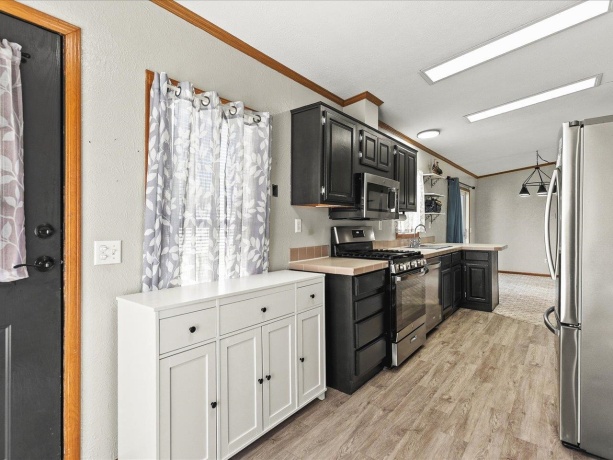 8686 Dutch Elm, ROSCOE, Illinois 61073, 3 Bedrooms Bedrooms, ,2 BathroomsBathrooms,House,For Sale,Dutch Elm,202602213