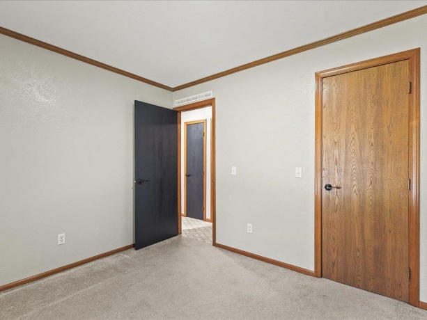 8686 Dutch Elm, ROSCOE, Illinois 61073, 3 Bedrooms Bedrooms, ,2 BathroomsBathrooms,House,For Sale,Dutch Elm,202602213