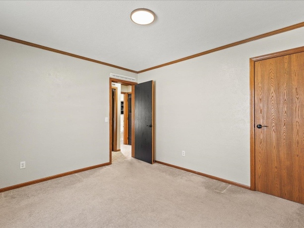 8686 Dutch Elm, ROSCOE, Illinois 61073, 3 Bedrooms Bedrooms, ,2 BathroomsBathrooms,House,For Sale,Dutch Elm,202602213