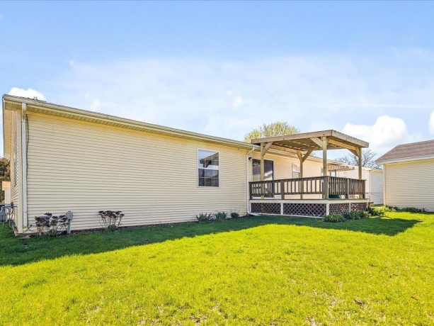 8686 Dutch Elm, ROSCOE, Illinois 61073, 3 Bedrooms Bedrooms, ,2 BathroomsBathrooms,House,For Sale,Dutch Elm,202602213