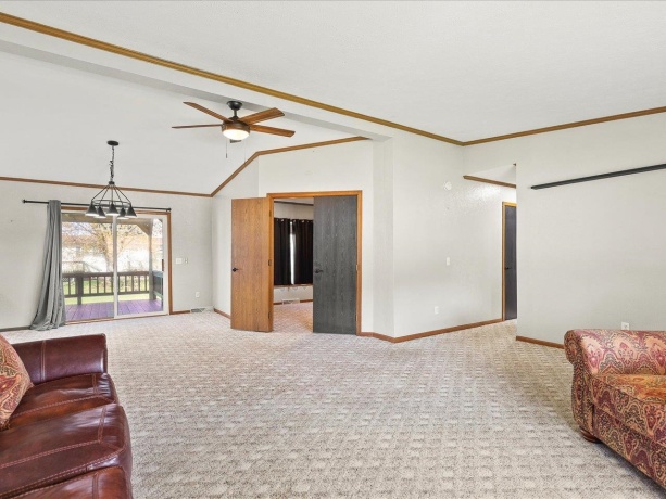 8686 Dutch Elm, ROSCOE, Illinois 61073, 3 Bedrooms Bedrooms, ,2 BathroomsBathrooms,House,For Sale,Dutch Elm,202602213