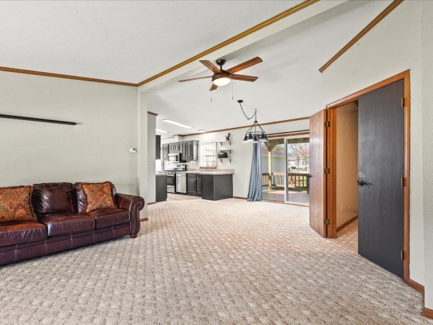 8686 Dutch Elm, ROSCOE, Illinois 61073, 3 Bedrooms Bedrooms, ,2 BathroomsBathrooms,House,For Sale,Dutch Elm,202602213