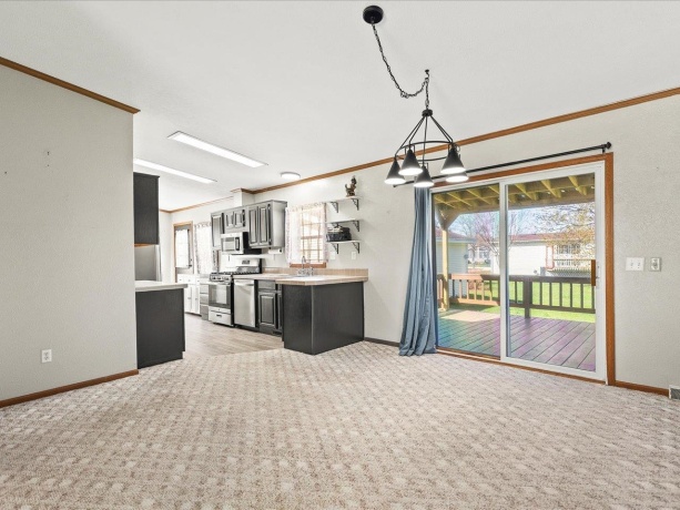 8686 Dutch Elm, ROSCOE, Illinois 61073, 3 Bedrooms Bedrooms, ,2 BathroomsBathrooms,House,For Sale,Dutch Elm,202602213