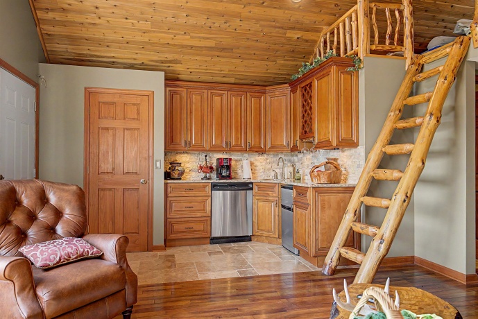 2287 Hanover, HANOVER, Illinois 61041, 4 Bedrooms Bedrooms, ,4 BathroomsBathrooms,Farm,For Sale,Hanover,202602217