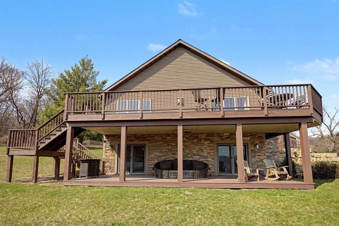 2287 Hanover, HANOVER, Illinois 61041, 4 Bedrooms Bedrooms, ,4 BathroomsBathrooms,Farm,For Sale,Hanover,202602217