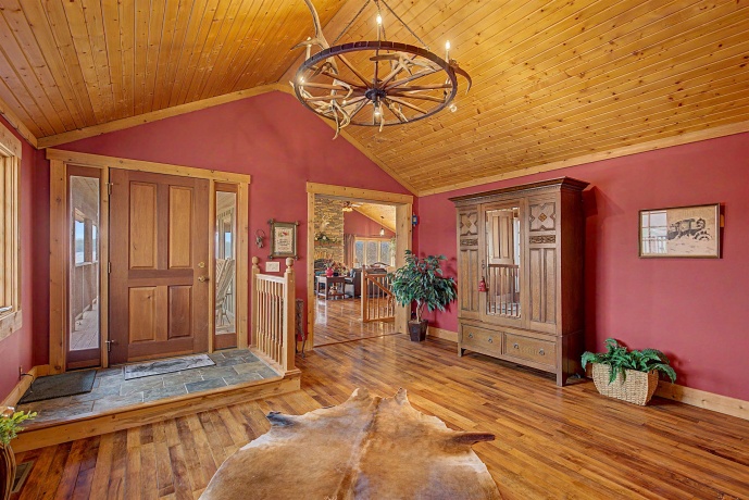 2287 Hanover, HANOVER, Illinois 61041, 4 Bedrooms Bedrooms, ,4 BathroomsBathrooms,Farm,For Sale,Hanover,202602217