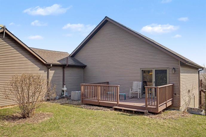 2287 Hanover, HANOVER, Illinois 61041, 4 Bedrooms Bedrooms, ,4 BathroomsBathrooms,Farm,For Sale,Hanover,202602217