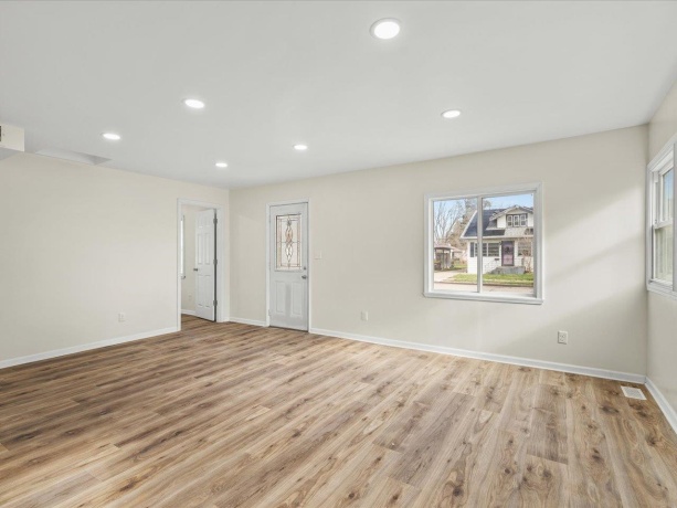 3032 Gladstone, ROCKFORD, Illinois 61101, 2 Bedrooms Bedrooms, ,1 BathroomBathrooms,House,For Sale,Gladstone,202601958