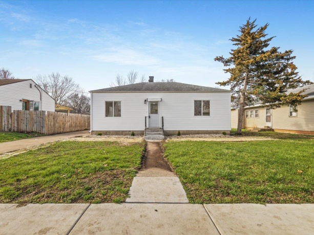 3032 Gladstone, ROCKFORD, Illinois 61101, 2 Bedrooms Bedrooms, ,1 BathroomBathrooms,House,For Sale,Gladstone,202601958