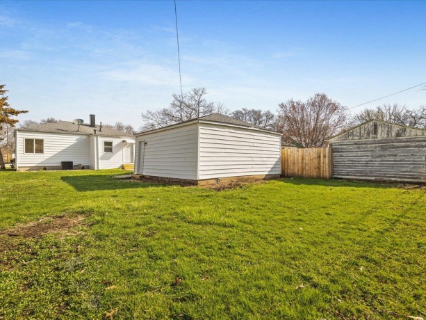 3032 Gladstone, ROCKFORD, Illinois 61101, 2 Bedrooms Bedrooms, ,1 BathroomBathrooms,House,For Sale,Gladstone,202601958