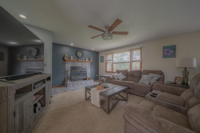 13802 Dorr, SOUTH BELOIT, Illinois 61080, 4 Bedrooms Bedrooms, ,3 BathroomsBathrooms,House,For Sale,Dorr,202602076