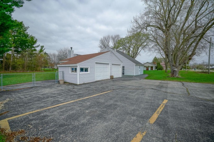 13802 Dorr, SOUTH BELOIT, Illinois 61080, 4 Bedrooms Bedrooms, ,3 BathroomsBathrooms,House,For Sale,Dorr,202602076