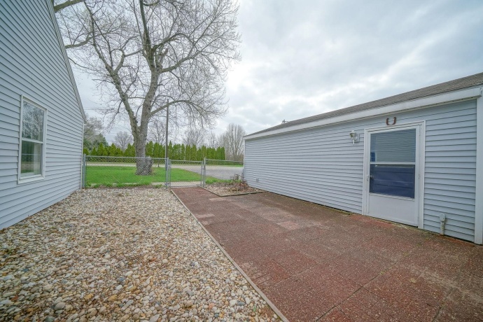 13802 Dorr, SOUTH BELOIT, Illinois 61080, 4 Bedrooms Bedrooms, ,3 BathroomsBathrooms,House,For Sale,Dorr,202602076