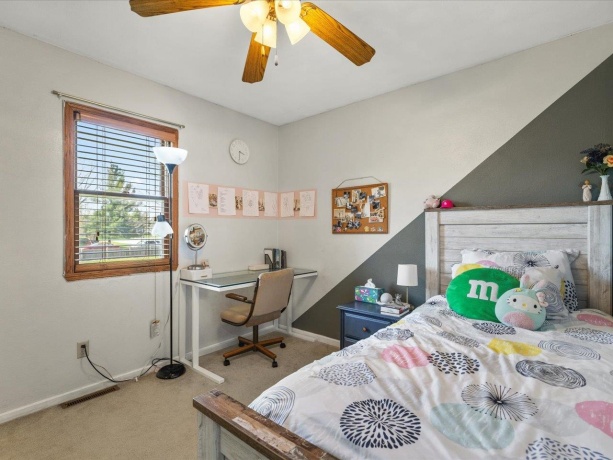 11392 Mt Vernon, ROSCOE, Illinois 61073, 4 Bedrooms Bedrooms, ,2 BathroomsBathrooms,House,For Sale,Mt Vernon,202602215