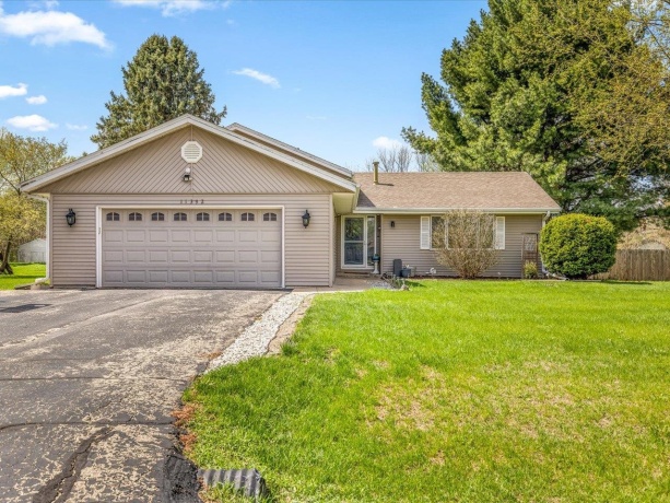 11392 Mt Vernon, ROSCOE, Illinois 61073, 4 Bedrooms Bedrooms, ,2 BathroomsBathrooms,House,For Sale,Mt Vernon,202602215